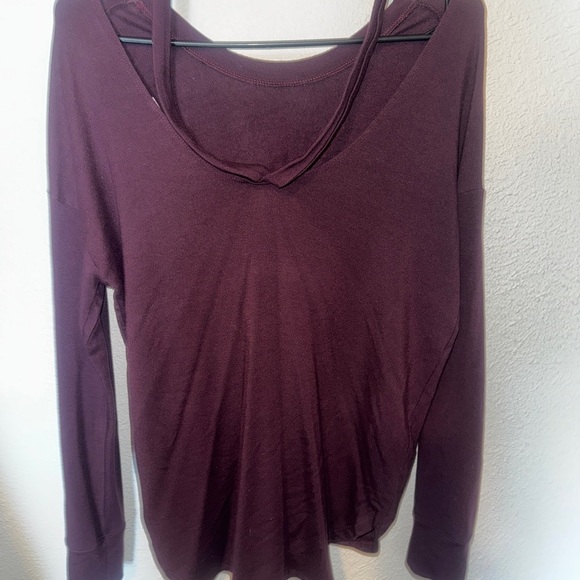 Athleta Maroon Relaxed Long Sleeve Tee - Picture 2 of 3